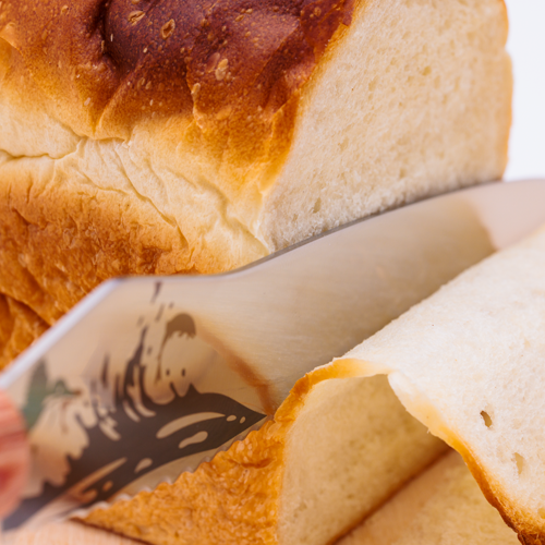 関市の高校生がこだわり抜いた家族や仲間とで楽しく使えるパン切り包丁「関流」 – 関商工ストア